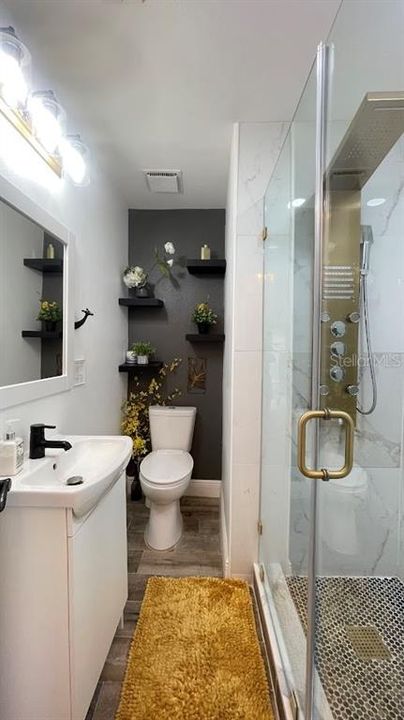 На продажу: $299,000 (2 спален, 2 ванн, 1110 Квадратных фут)