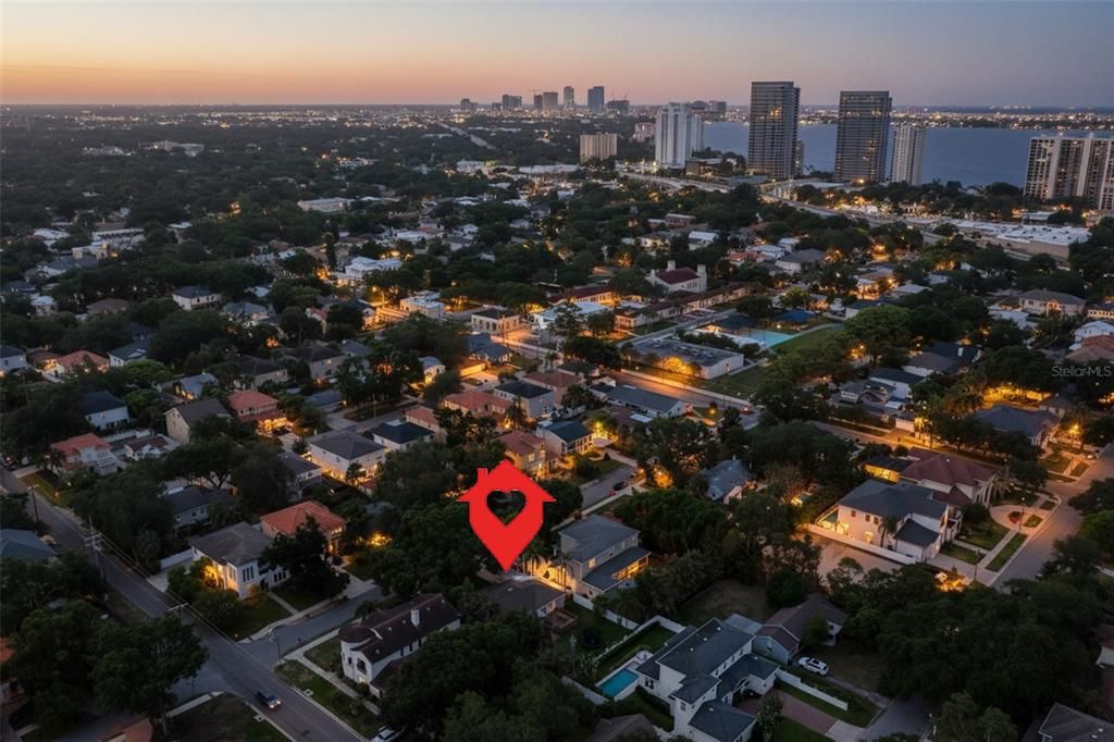 En Venta: $825,000 (3 camas, 2 baños, 1641 Pies cuadrados)