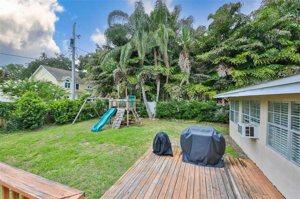 En Venta: $825,000 (3 camas, 2 baños, 1641 Pies cuadrados)