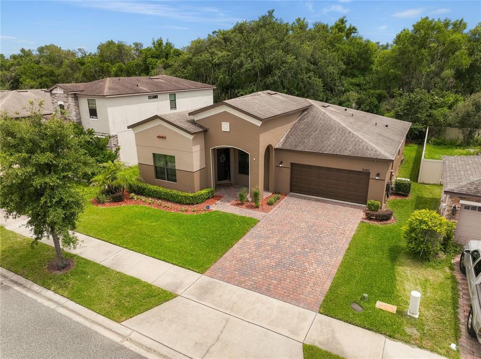 For Sale: $449,000 (4 beds, 3 baths, 2214 Square Feet)