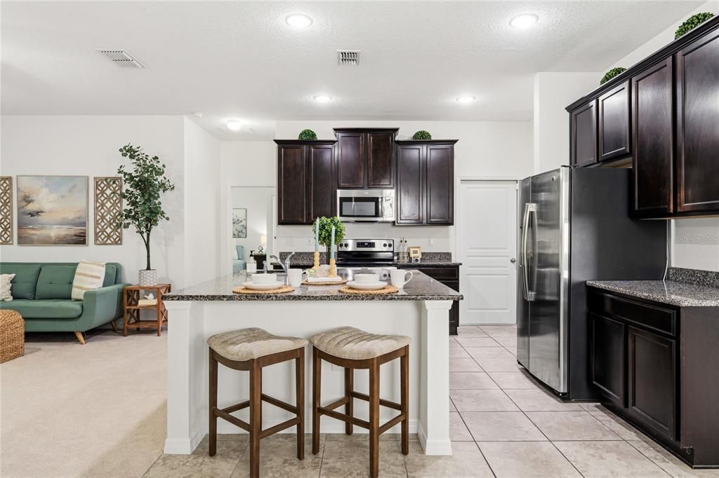 For Sale: $449,000 (4 beds, 3 baths, 2214 Square Feet)