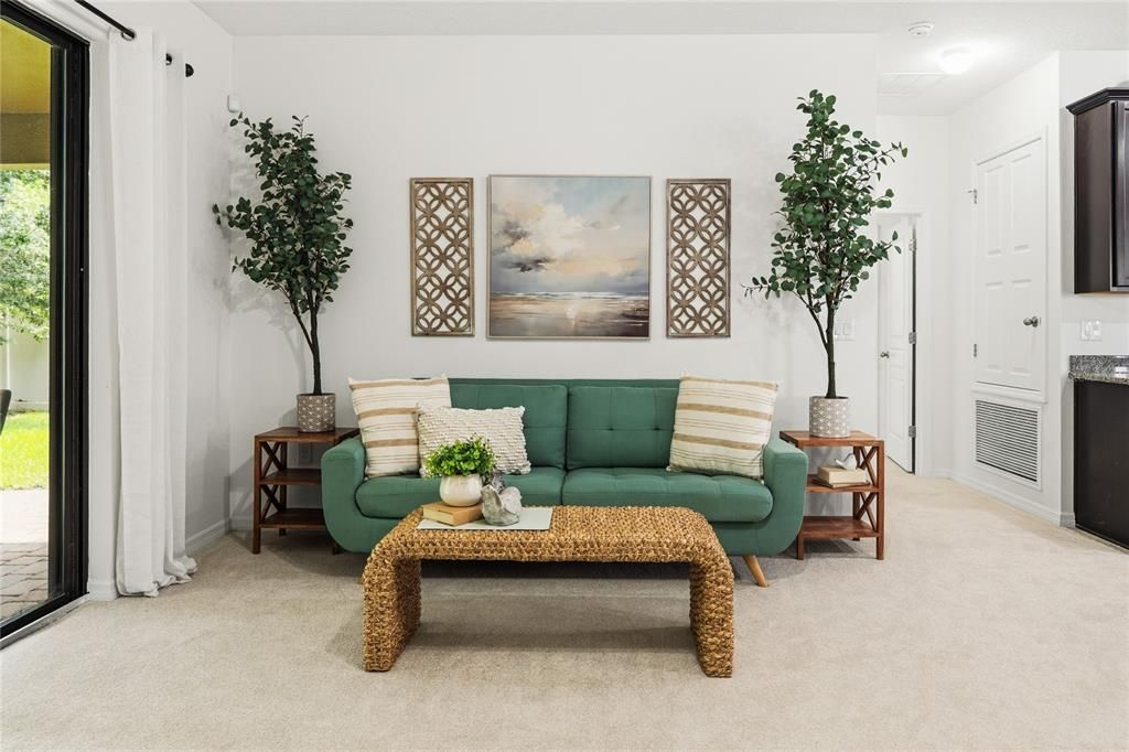 For Sale: $449,000 (4 beds, 3 baths, 2214 Square Feet)