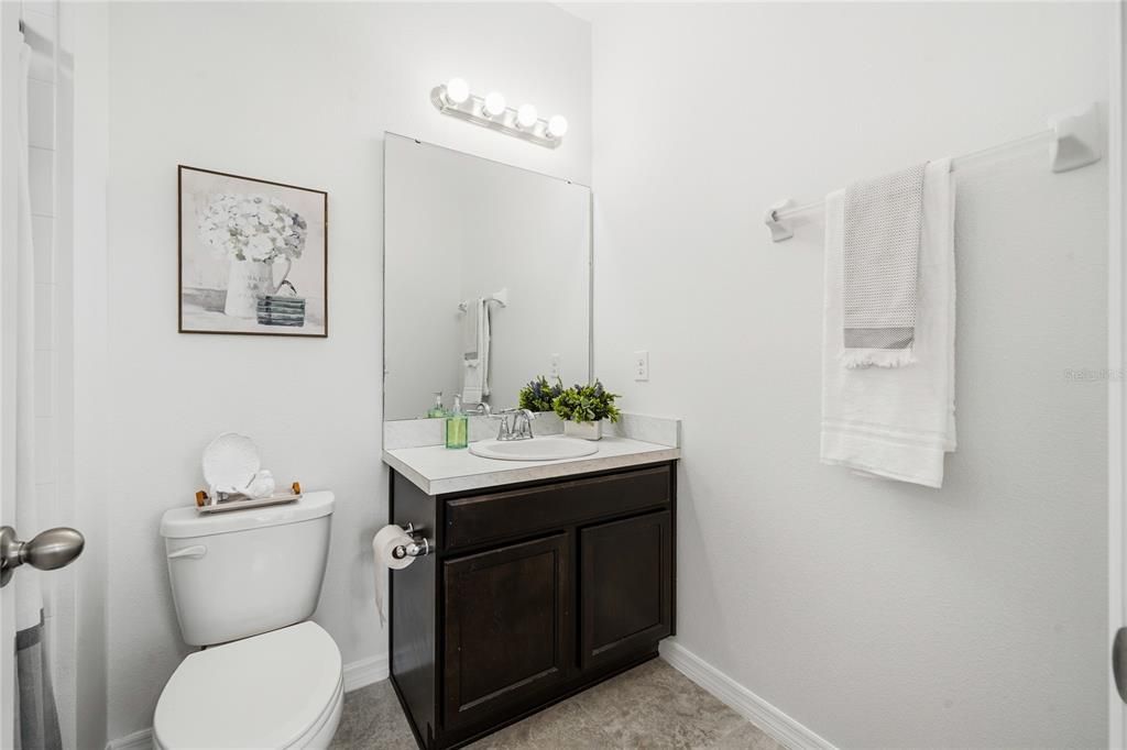 For Sale: $449,000 (4 beds, 3 baths, 2214 Square Feet)
