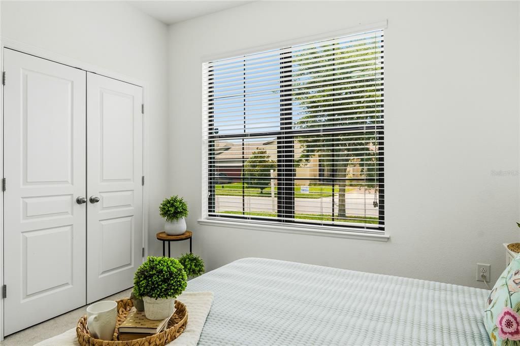For Sale: $449,000 (4 beds, 3 baths, 2214 Square Feet)