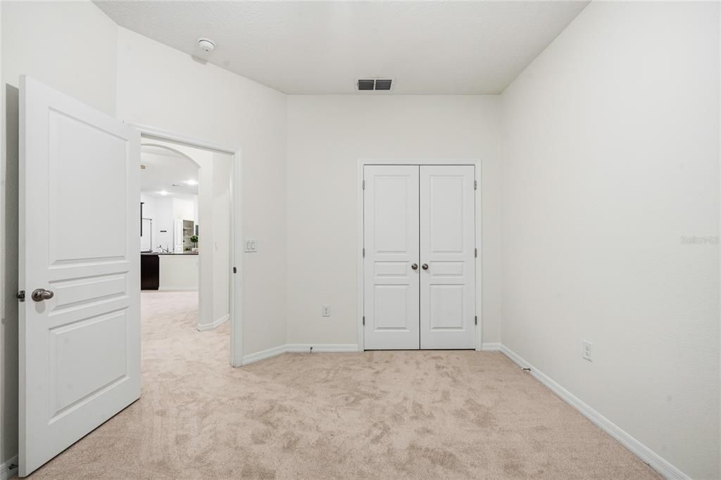 For Sale: $449,000 (4 beds, 3 baths, 2214 Square Feet)