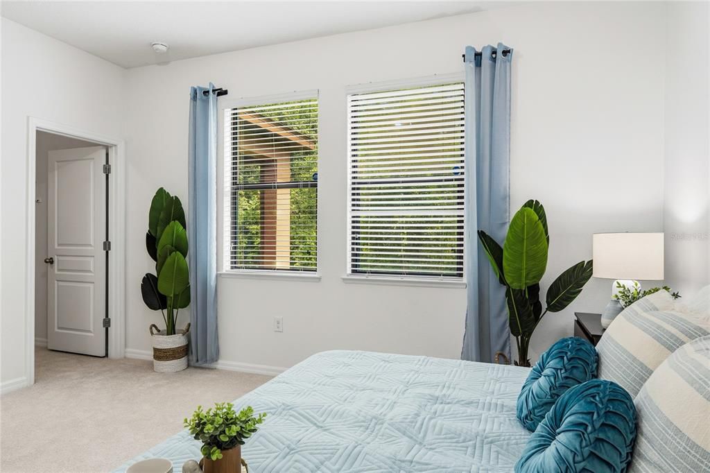 For Sale: $449,000 (4 beds, 3 baths, 2214 Square Feet)