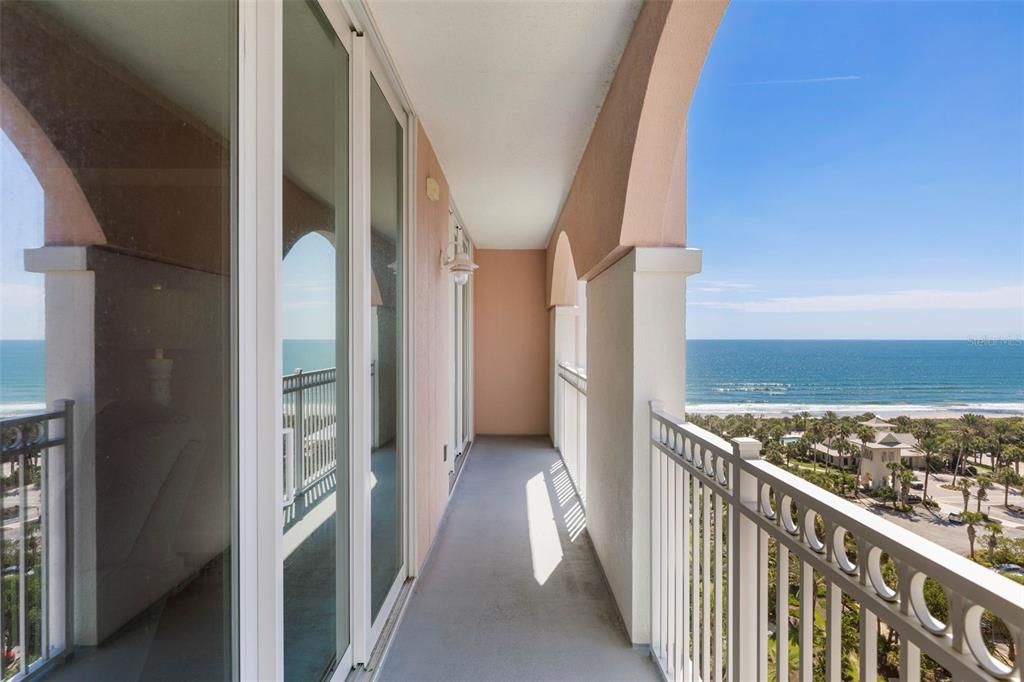 For Sale: $849,000 (3 beds, 3 baths, 1676 Square Feet)