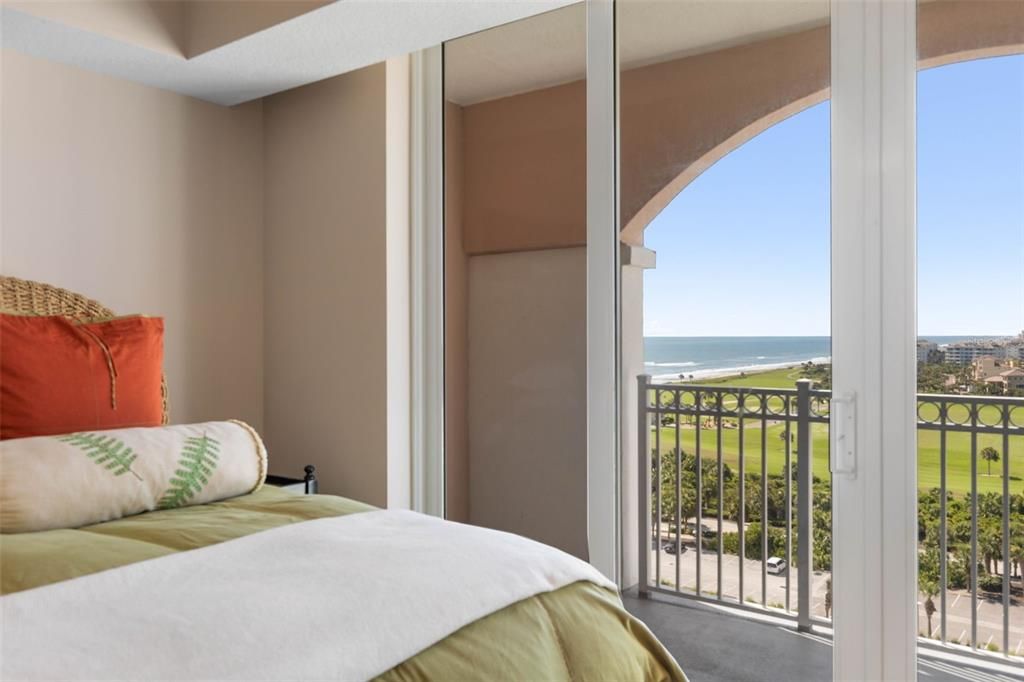 For Sale: $849,000 (3 beds, 3 baths, 1676 Square Feet)