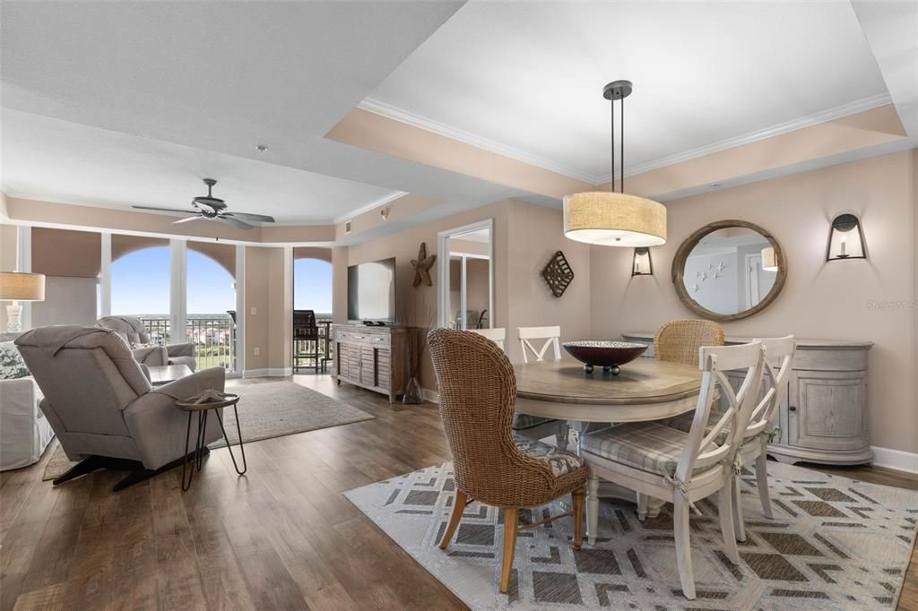 For Sale: $849,000 (3 beds, 3 baths, 1676 Square Feet)