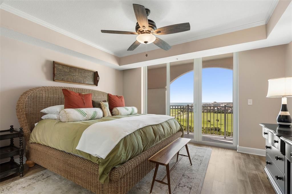 For Sale: $849,000 (3 beds, 3 baths, 1676 Square Feet)