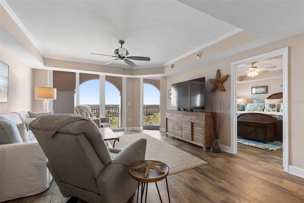 For Sale: $849,000 (3 beds, 3 baths, 1676 Square Feet)