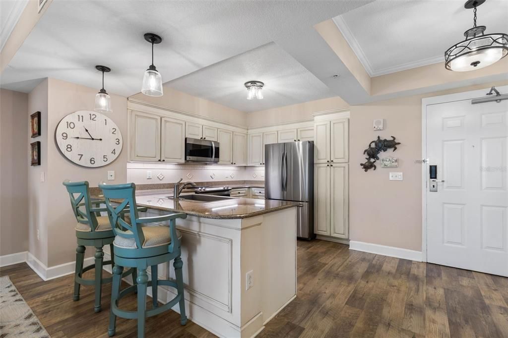 For Sale: $849,000 (3 beds, 3 baths, 1676 Square Feet)