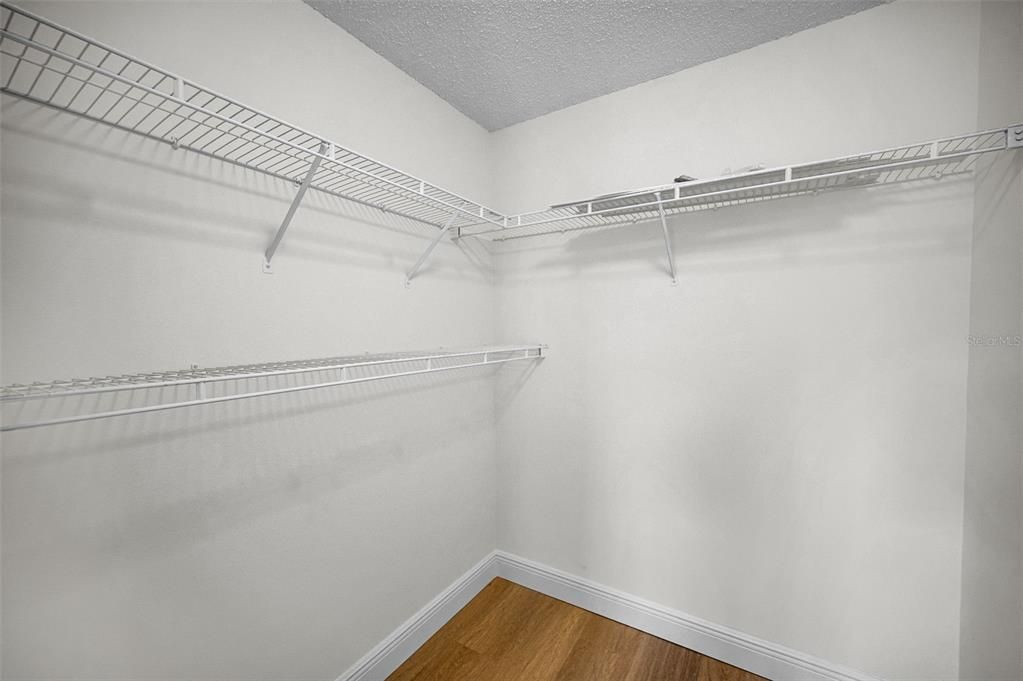 For Rent: $2,500 (2 beds, 2 baths, 1558 Square Feet)