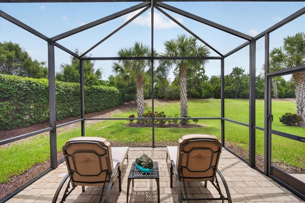 For Sale: $419,000 (2 beds, 2 baths, 1584 Square Feet)