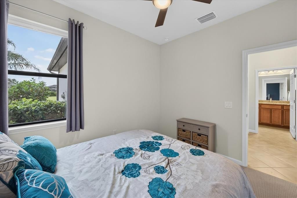 For Sale: $419,000 (2 beds, 2 baths, 1584 Square Feet)