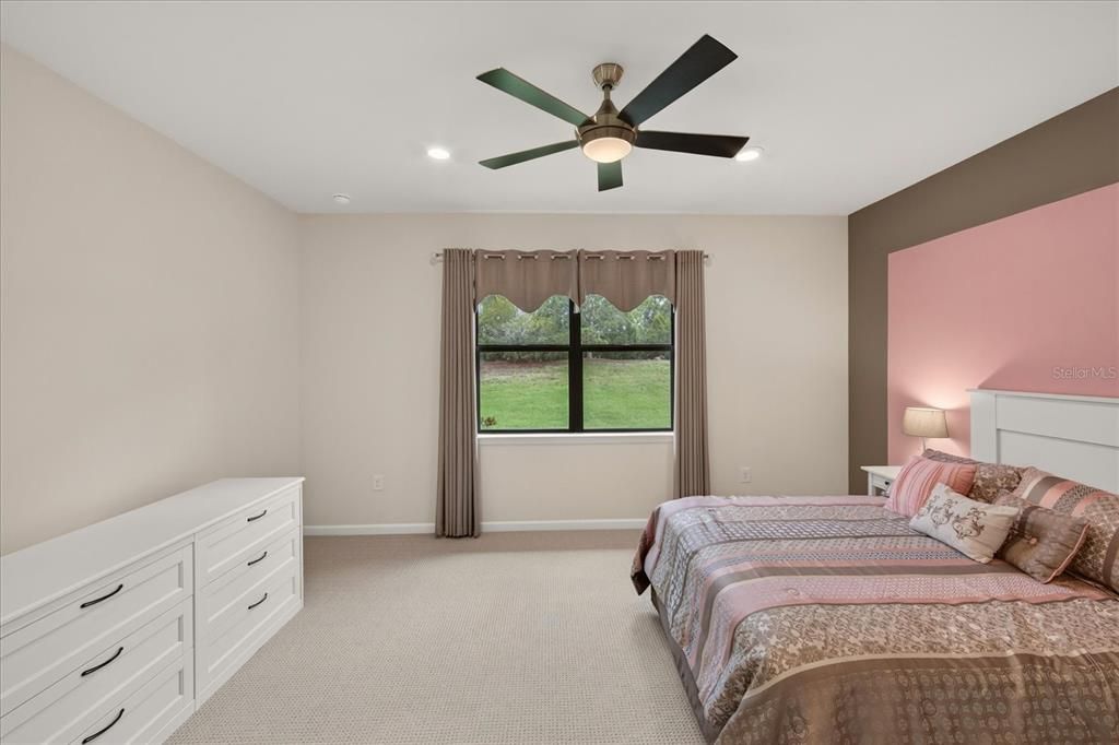 For Sale: $419,000 (2 beds, 2 baths, 1584 Square Feet)