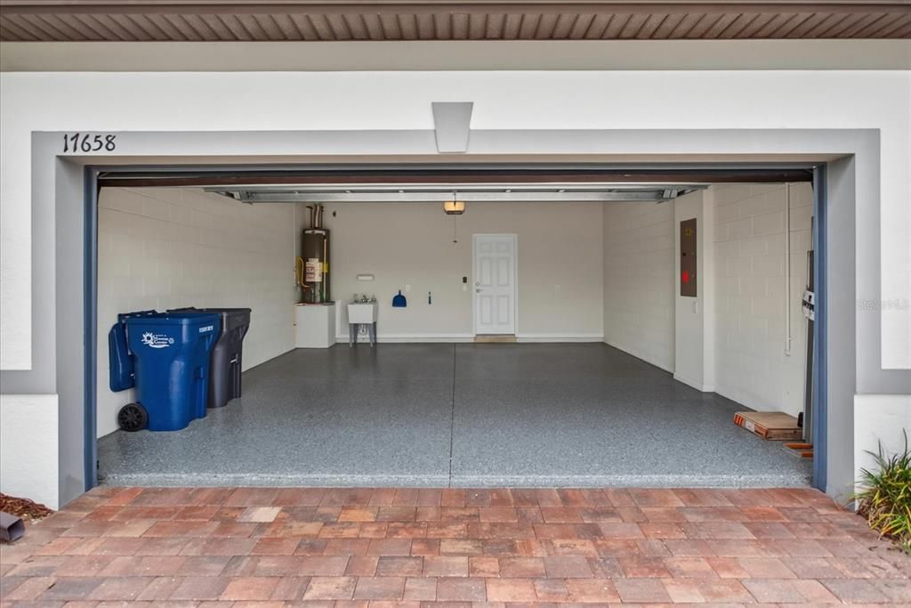For Sale: $419,000 (2 beds, 2 baths, 1584 Square Feet)