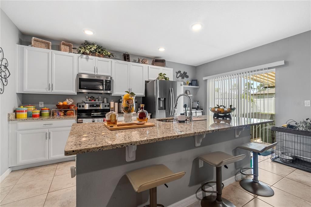 For Sale: $368,900 (4 beds, 2 baths, 1886 Square Feet)