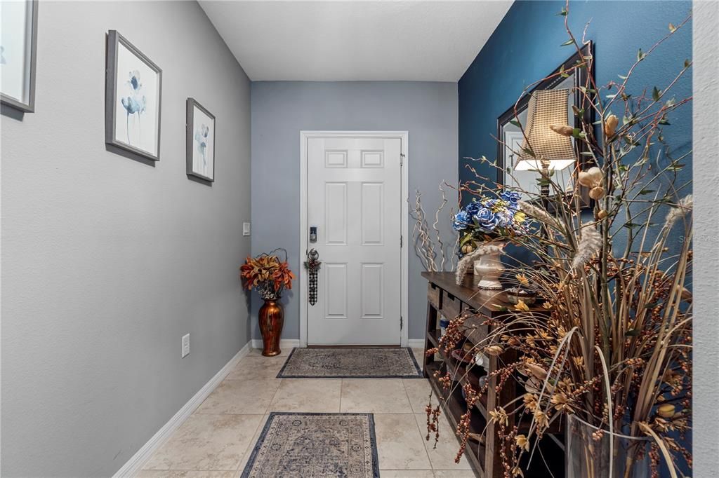 For Sale: $368,900 (4 beds, 2 baths, 1886 Square Feet)