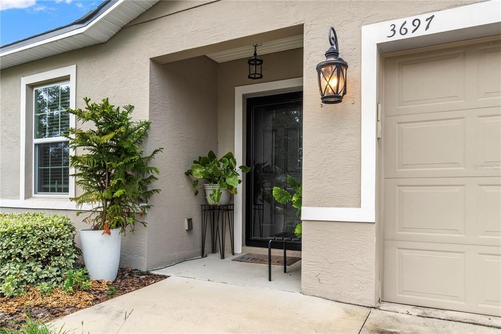 For Sale: $368,900 (4 beds, 2 baths, 1886 Square Feet)