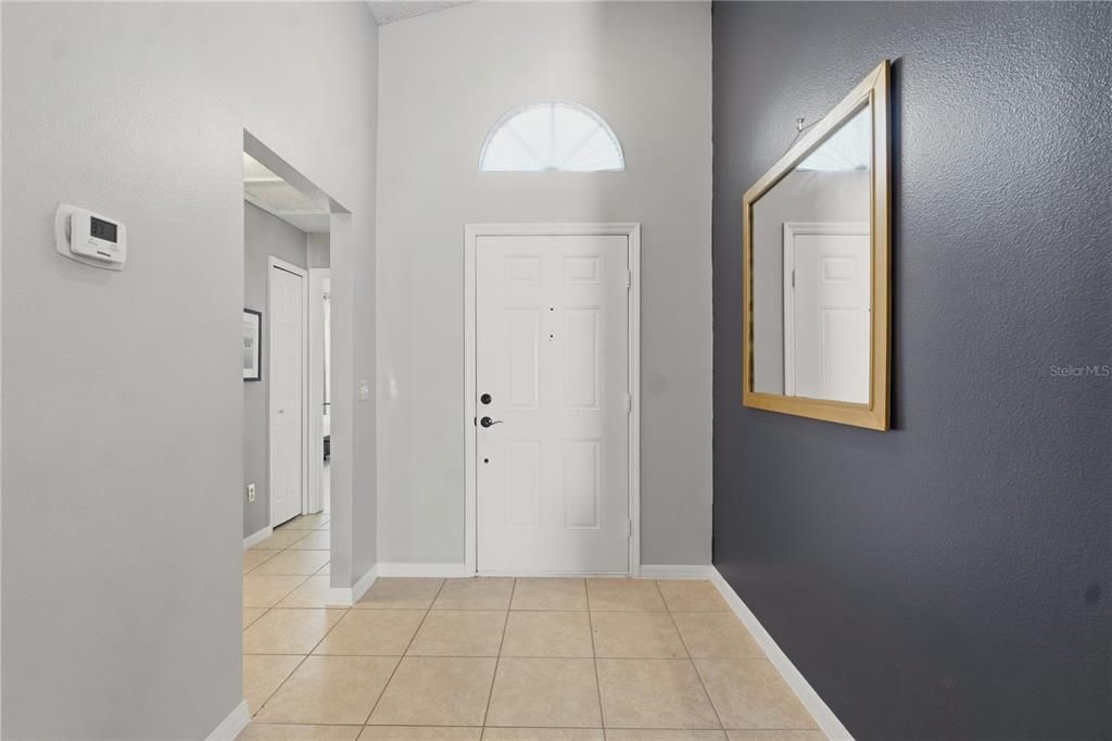 For Rent: $2,200 (3 beds, 2 baths, 1674 Square Feet)