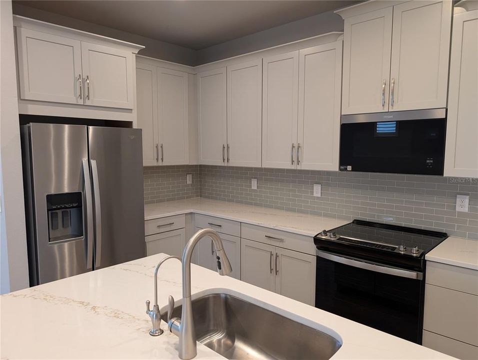 For Rent: $2,600 (2 beds, 2 baths, 1506 Square Feet)