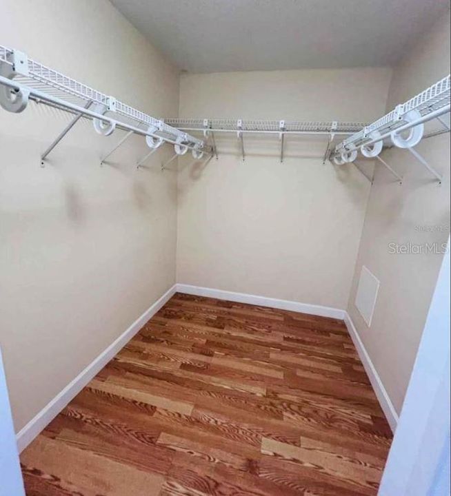 В аренду: $2,100 (3 спален, 2 ванн, 1341 Квадратных фут)