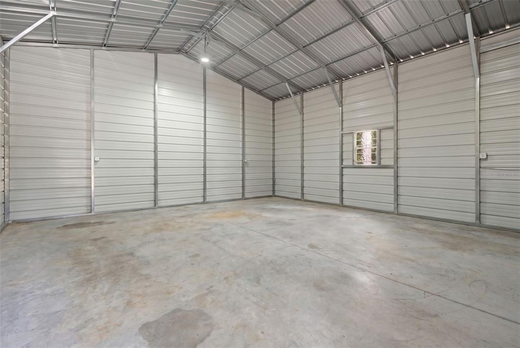 Active With Contract: $315,000 (3 beds, 2 baths, 1680 Square Feet)