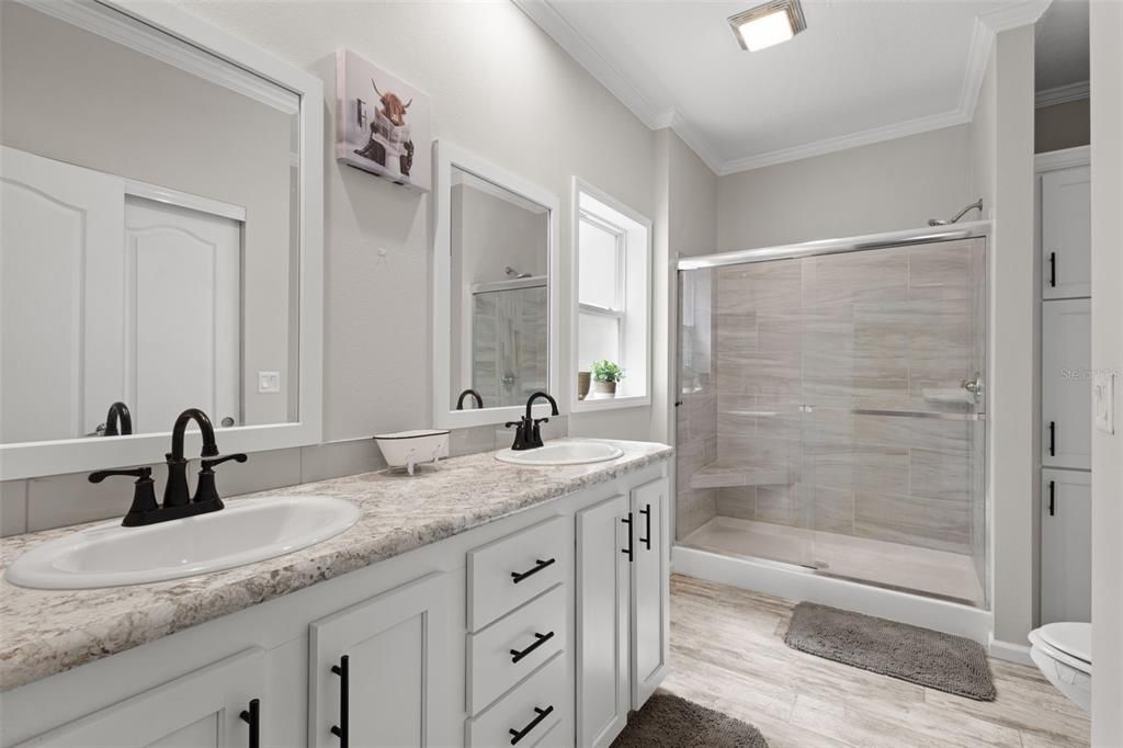 Active With Contract: $315,000 (3 beds, 2 baths, 1680 Square Feet)