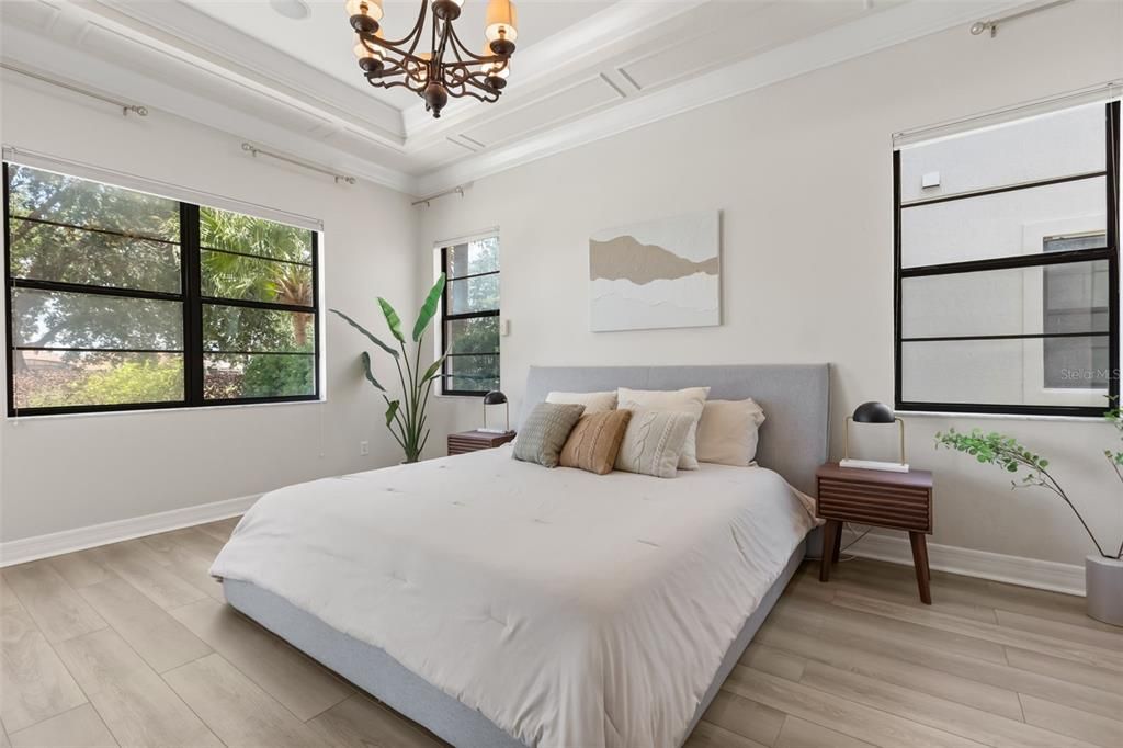 En Venta: $950,000 (5 camas, 3 baños, 2883 Pies cuadrados)