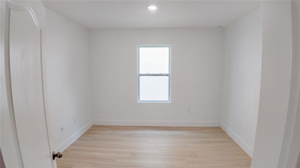 For Sale: $398,500 (4 beds, 2 baths, 1846 Square Feet)