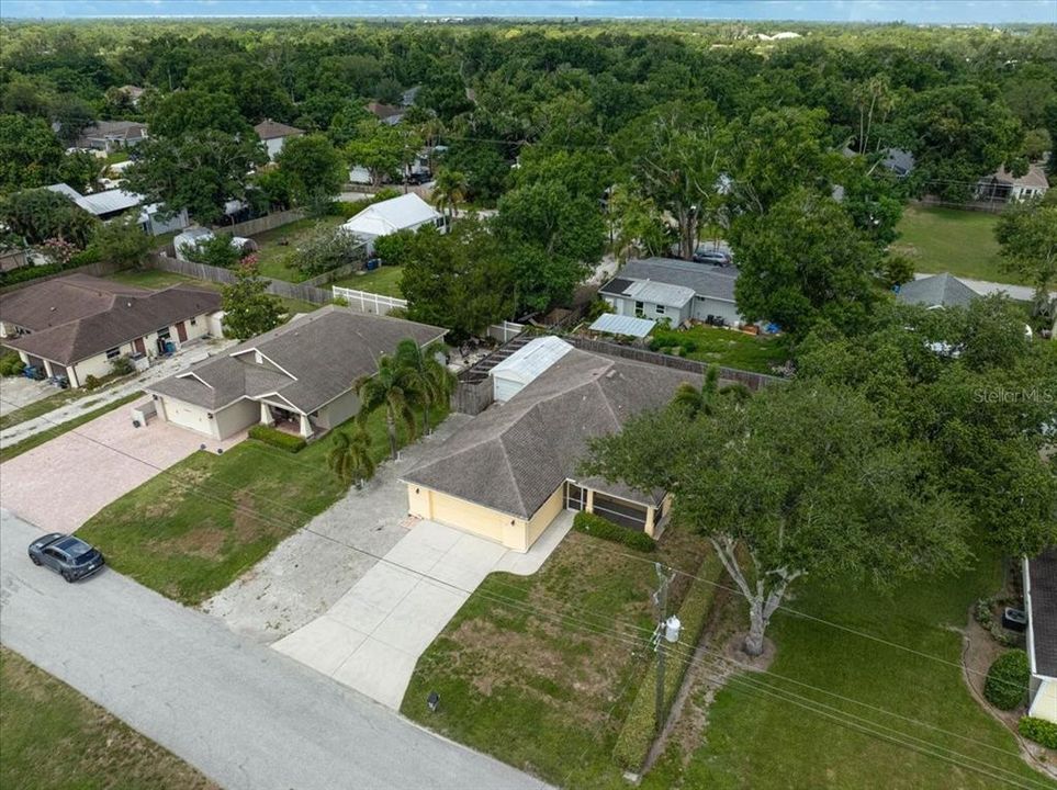 For Sale: $375,000 (3 beds, 2 baths, 1626 Square Feet)