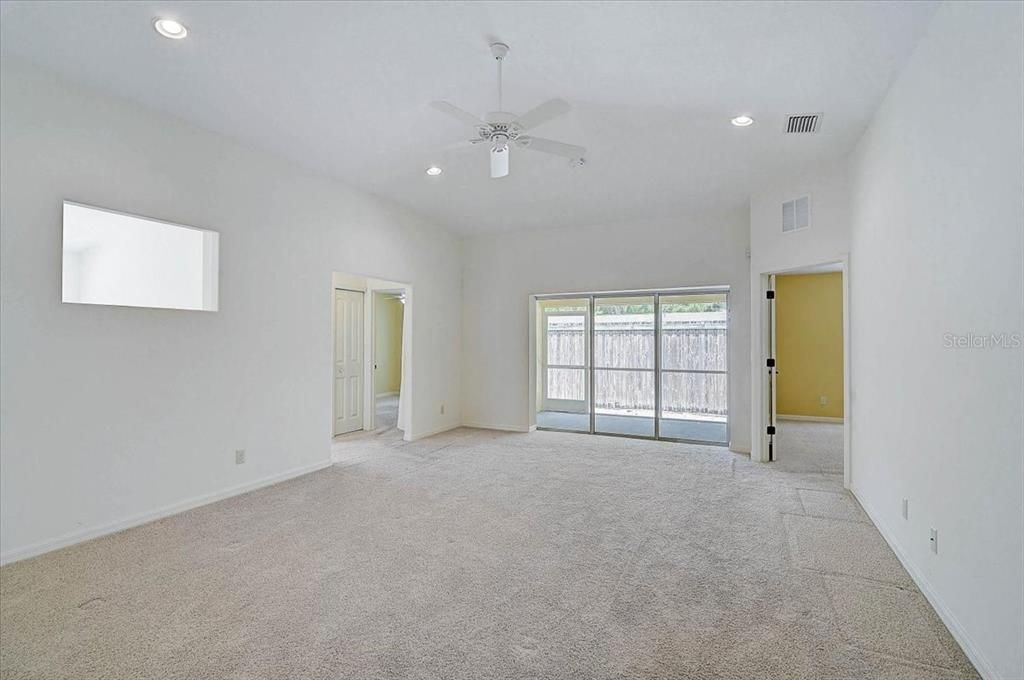 For Sale: $375,000 (3 beds, 2 baths, 1626 Square Feet)