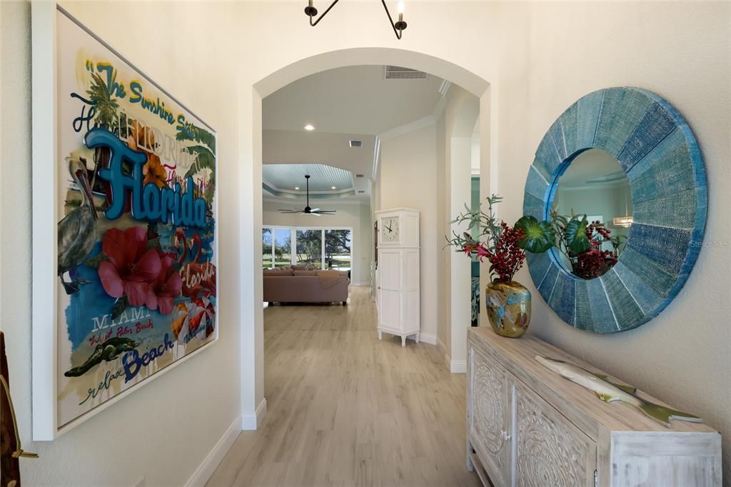 For Sale: $725,000 (2 beds, 2 baths, 2040 Square Feet)