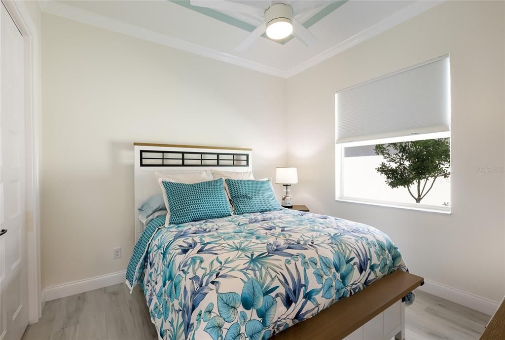 For Sale: $725,000 (2 beds, 2 baths, 2040 Square Feet)