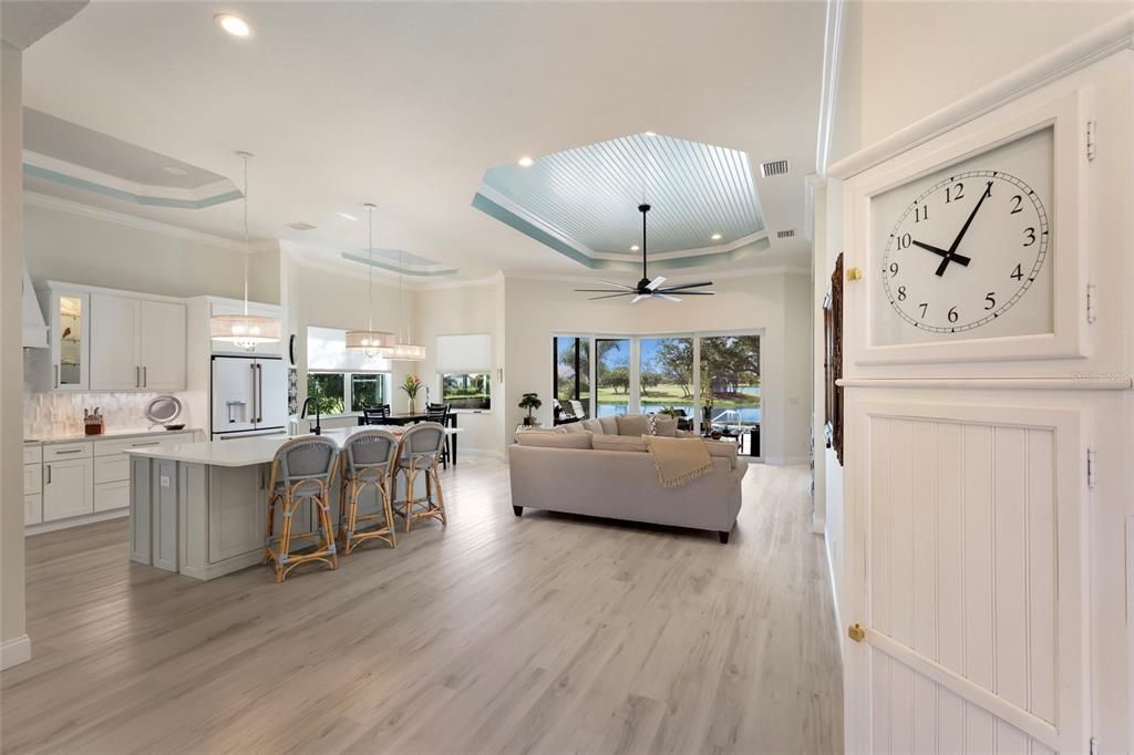 For Sale: $725,000 (2 beds, 2 baths, 2040 Square Feet)
