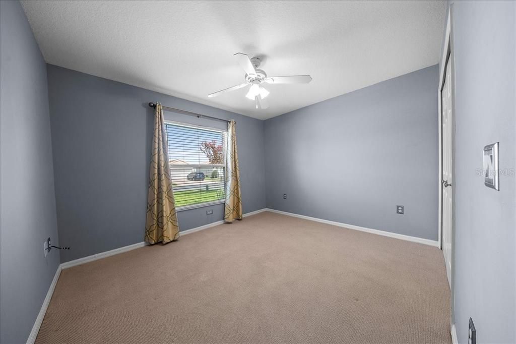For Sale: $199,000 (2 beds, 2 baths, 1757 Square Feet)