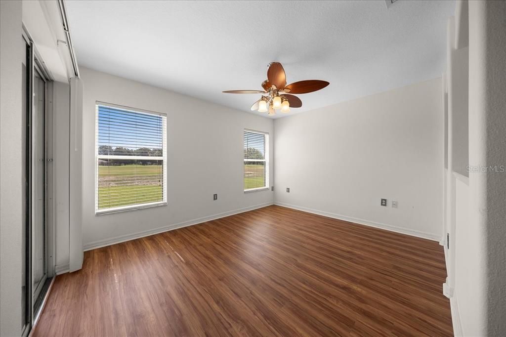 For Sale: $199,000 (2 beds, 2 baths, 1757 Square Feet)