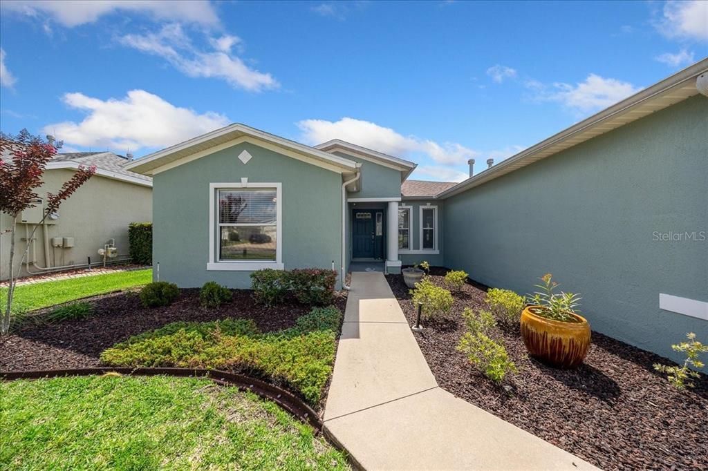 For Sale: $199,000 (2 beds, 2 baths, 1757 Square Feet)