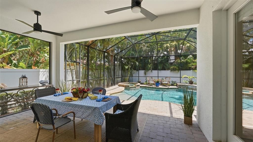 For Sale: $2,100,000 (4 beds, 4 baths, 3148 Square Feet)