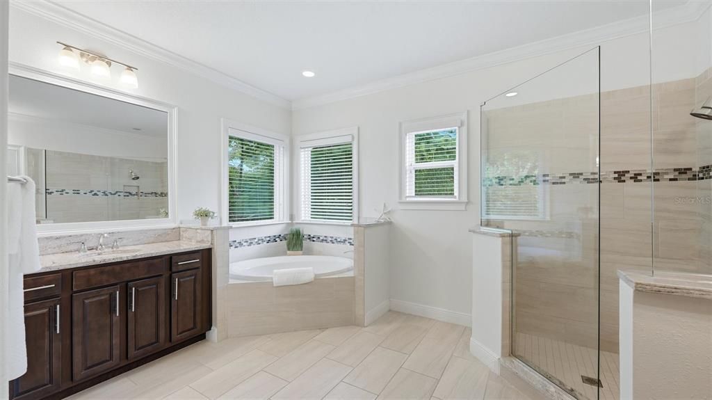 For Sale: $2,100,000 (4 beds, 4 baths, 3148 Square Feet)