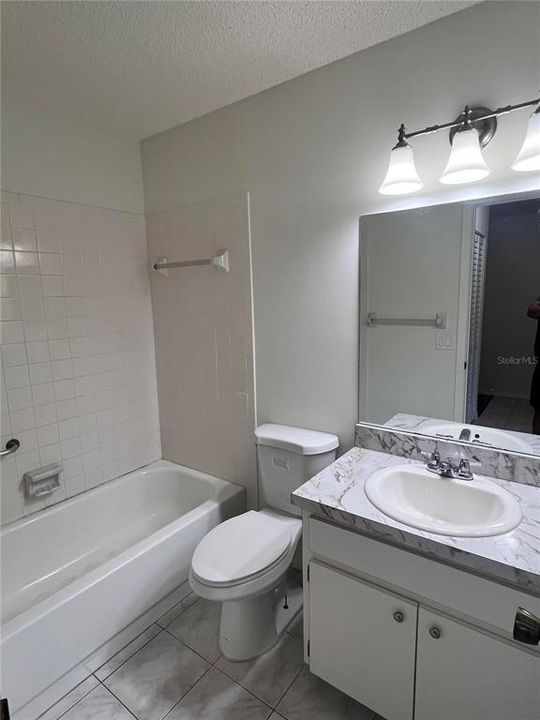 В аренду: $1,550 (2 спален, 2 ванн, 1068 Квадратных фут)