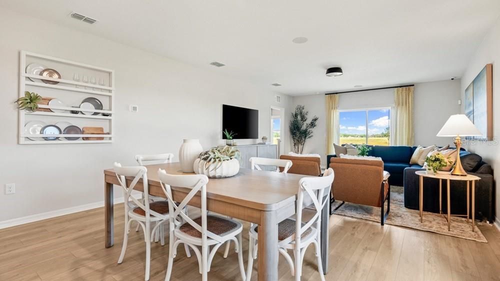 For Sale: $299,999 (3 beds, 2 baths, 1450 Square Feet)
