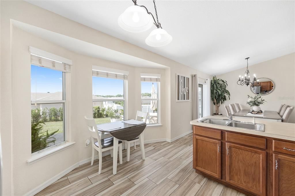 For Sale: $292,900 (4 beds, 2 baths, 1839 Square Feet)