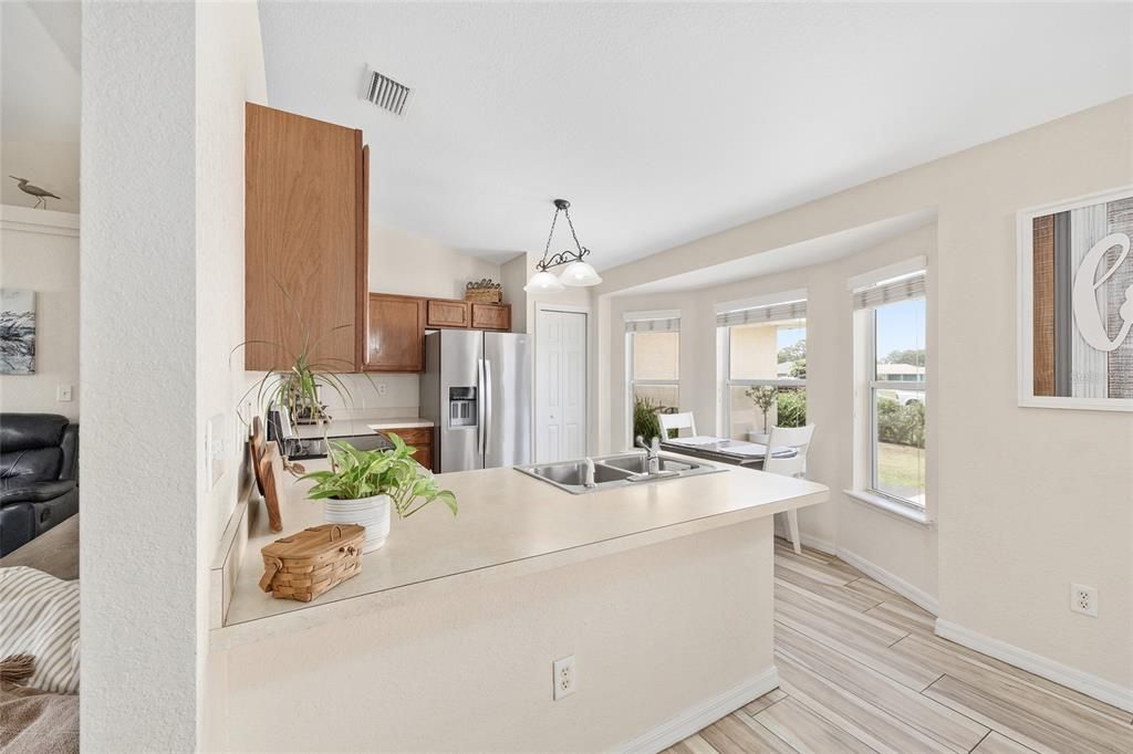 For Sale: $292,900 (4 beds, 2 baths, 1839 Square Feet)