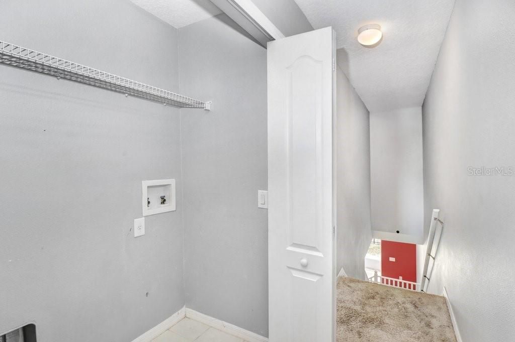 En Venta: $227,000 (3 camas, 2 baños, 1360 Pies cuadrados)
