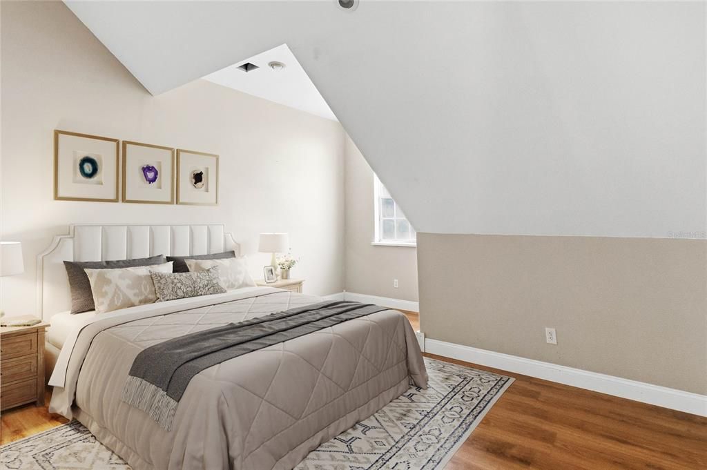 For Sale: $1,260,000 (6 beds, 4 baths, 4884 Square Feet)