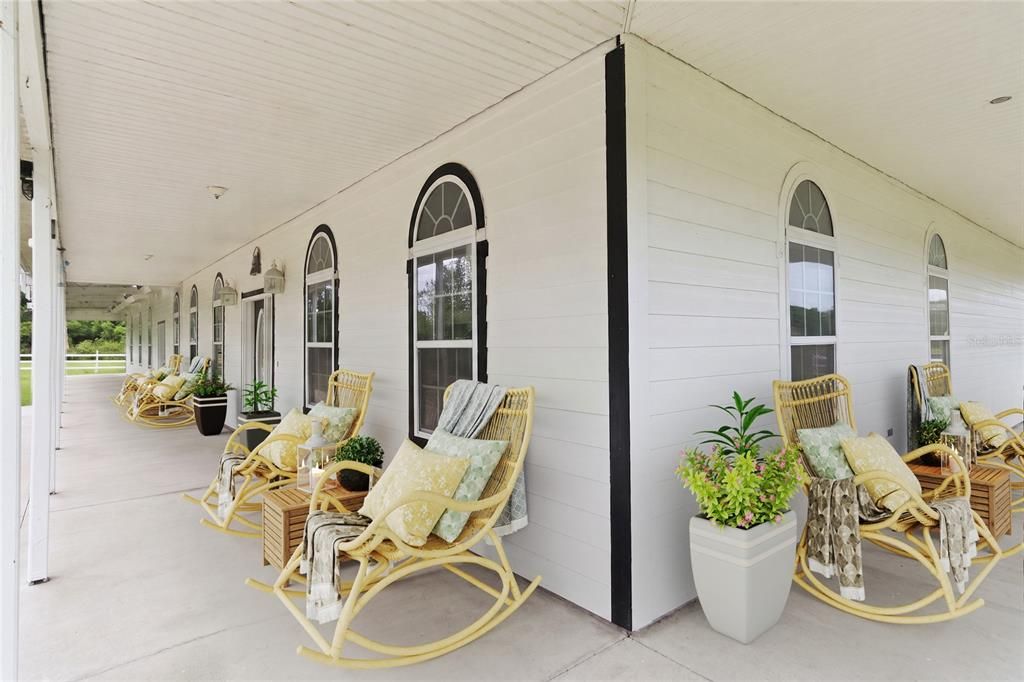For Sale: $1,260,000 (6 beds, 4 baths, 4884 Square Feet)