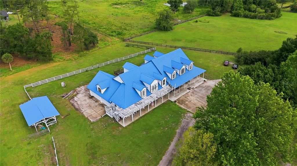 For Sale: $1,260,000 (6 beds, 4 baths, 4884 Square Feet)