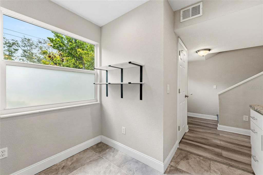 For Sale: $425,000 (3 beds, 2 baths, 1320 Square Feet)